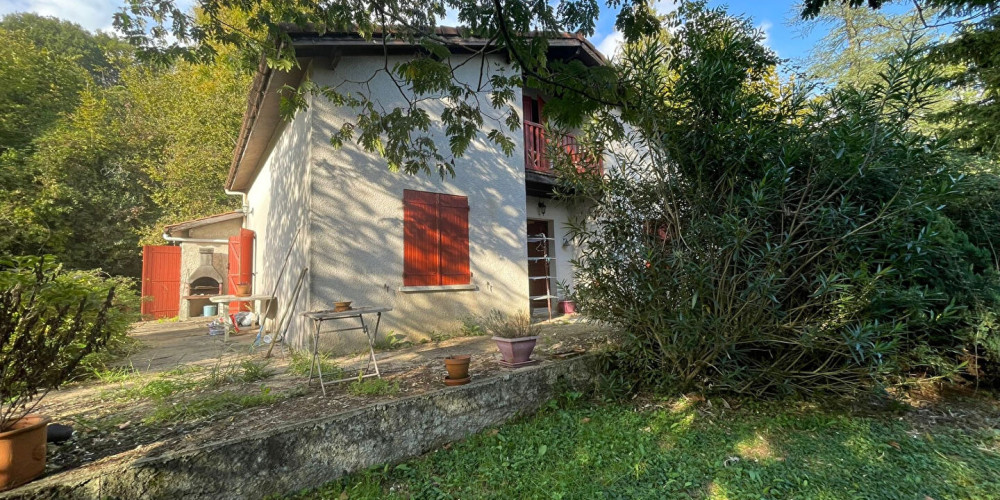 maison à ST PEE SUR NIVELLE (64310)